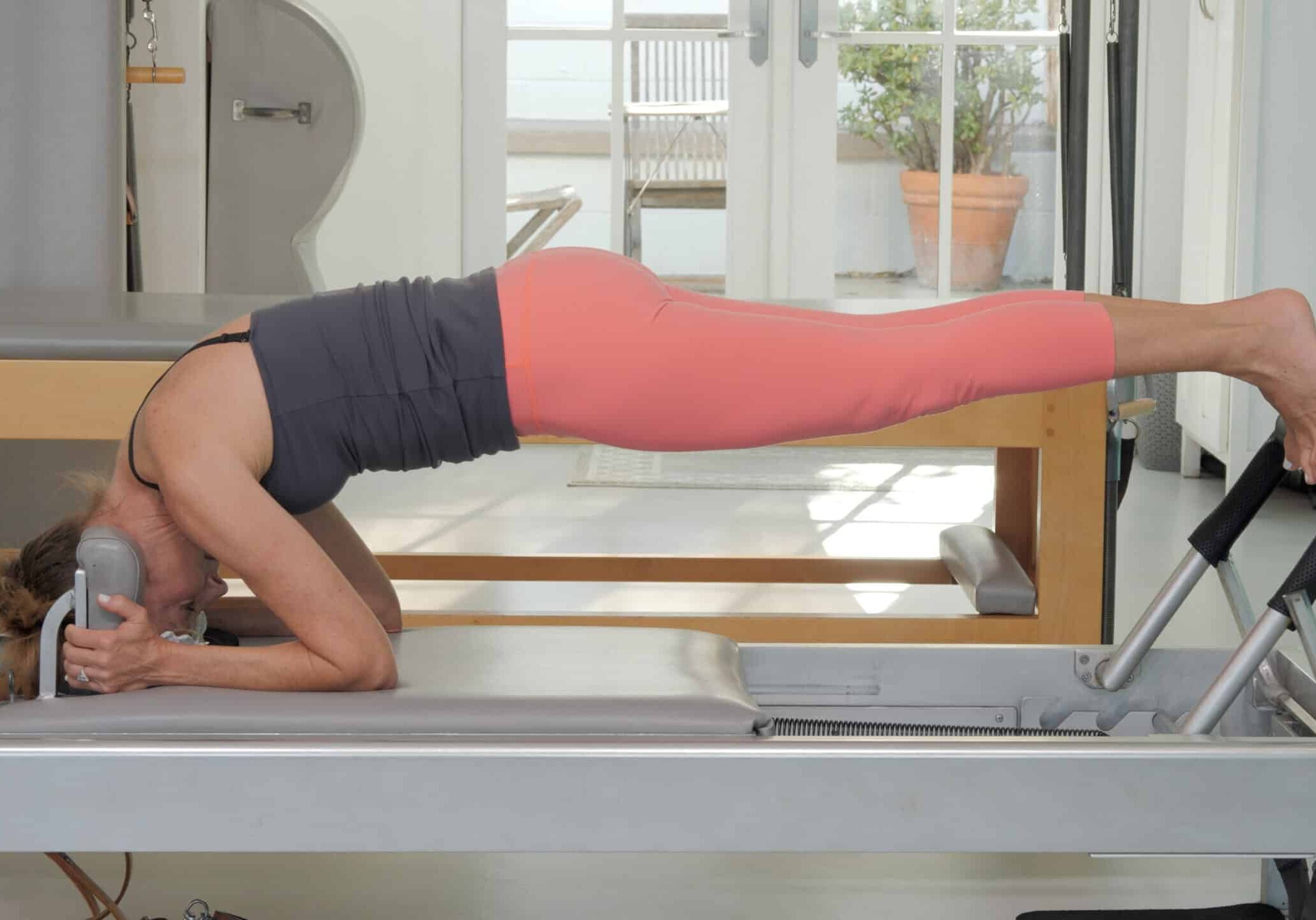 Headstands 1 i 2 na reformerze